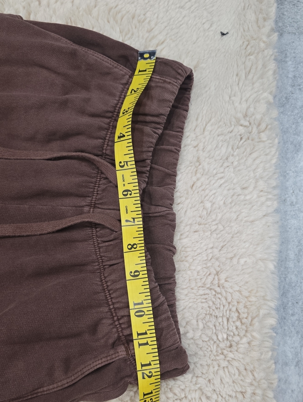 Urban Outfitters Wide Leg Drawstring Pants in Chocolate Brown - Picture 3 of 6